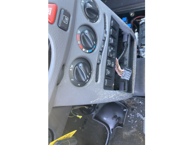 Блок управления климат-контролем 1688300485   Mercedes-Benz A W168