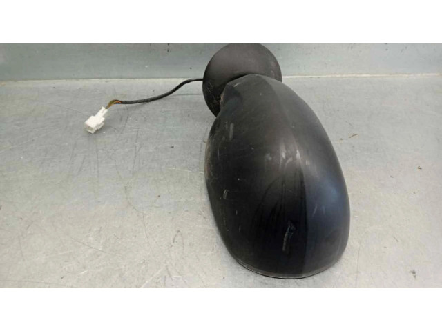 Зеркало электрическое     Сзади   Dacia Logan I  2004-2012 года   