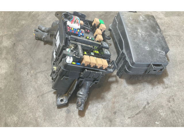 Блок предохранителей 91251J7191, 1019208027 KIA Ceed