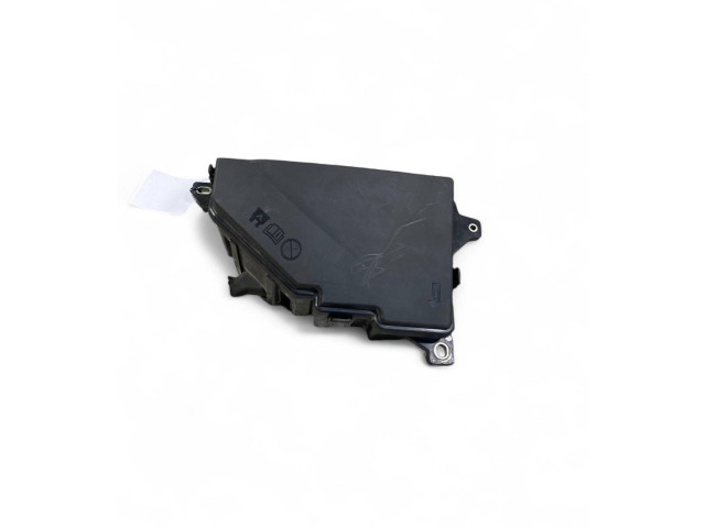 Блок предохранителей 31398000, 31398001 Volvo XC90