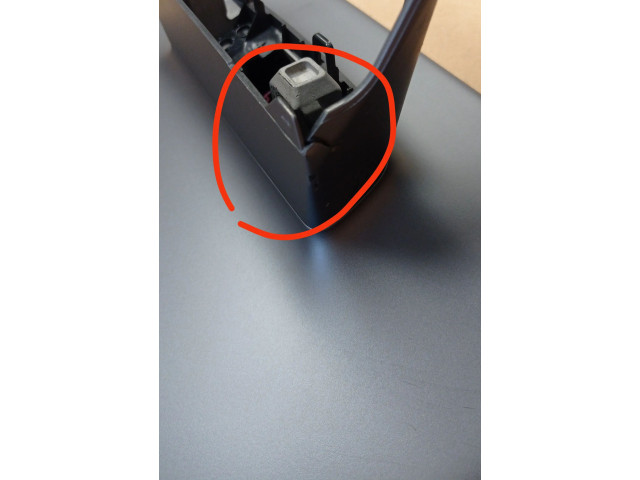 Дисплей P108954300J, 108954300J Tesla Model Y