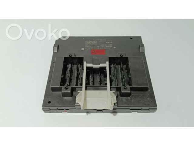 Блок управления 5Q0937084DH, 5Q0937084DG Volkswagen Tiguan