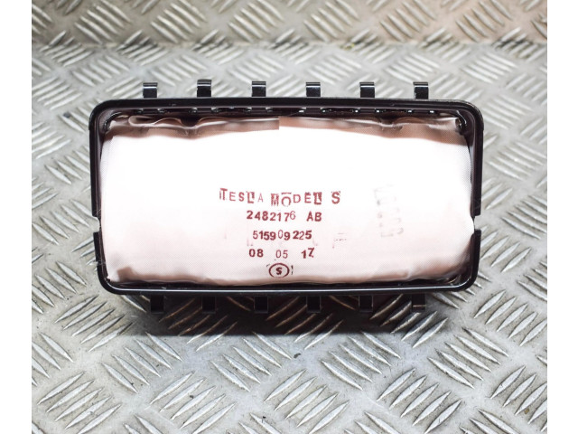 Подушка безопасности пассажира 2420655AC, 2482176 Tesla Model S