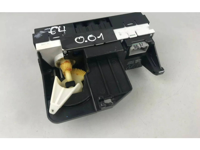 Блок управления климат-контролем 72311AE050 Subaru Outback