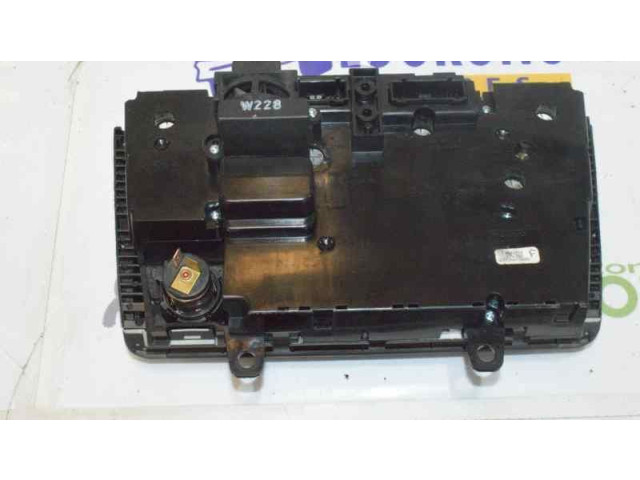 Блок управления климат-контролем 8682929, 8691949   Volvo S80