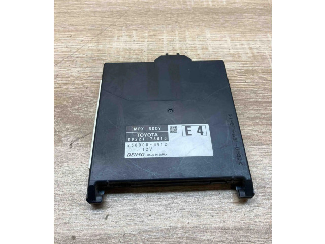 Блок предохранителей 8922178010, 2380003912 Lexus NX