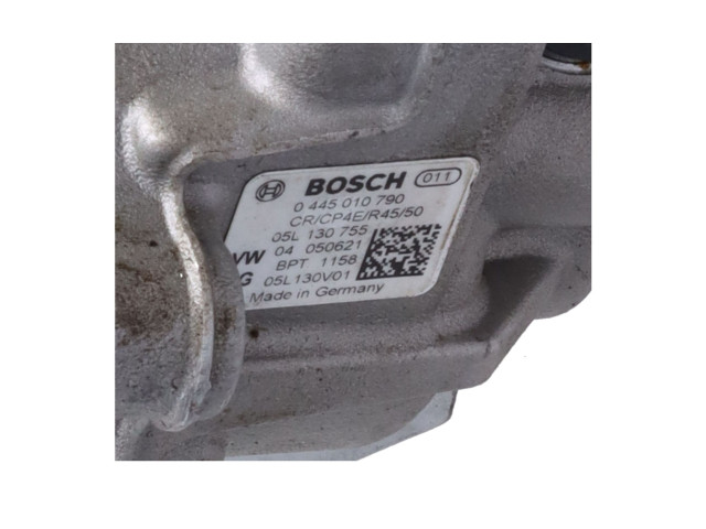 Vstřikovací čerpadlo 05L130755 Volkswagen Tiguan