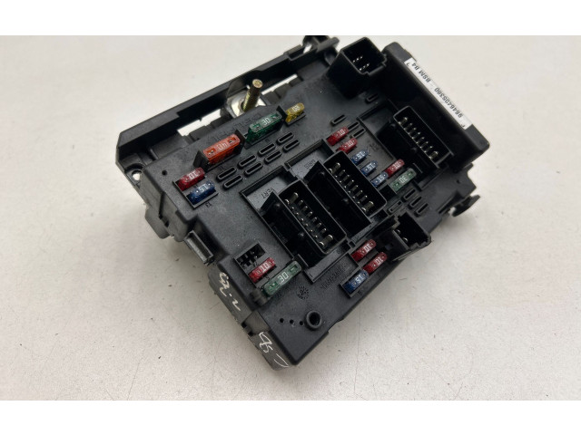 Блок предохранителей 9646405380, 24531026 Citroen C8