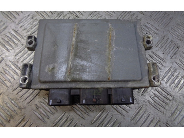 Řídící jednotka 8200700695 Renault Twingo II 2008