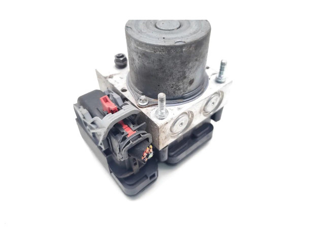 Блок АБС 6C0907379N, 6R0907379BA Skoda Fabia Mk3 (NJ) 2015 - 2021 года