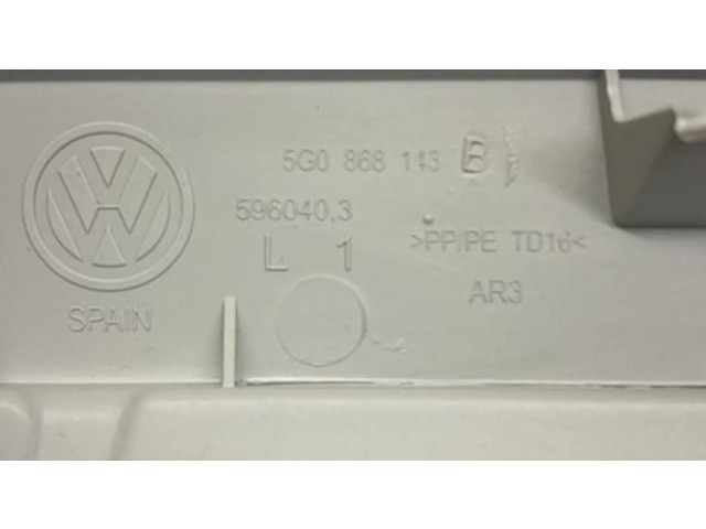 Другая деталь салона