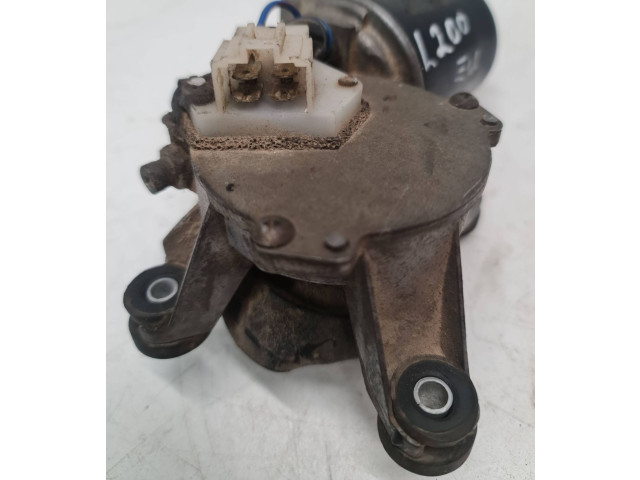 Моторчик заднего дворника     Mitsubishi L200