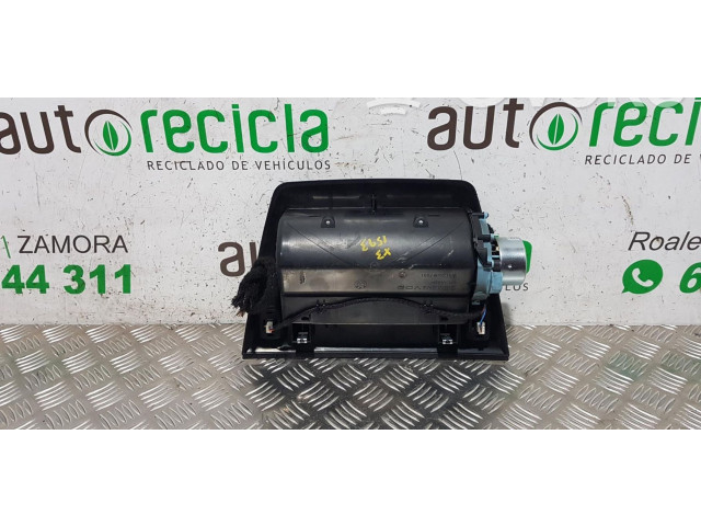 Дисплей    A2C53167091   BMW X3 E83