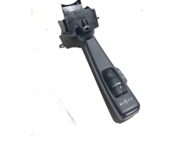 Ручка стеклоочистителей 17D770   Volvo V50