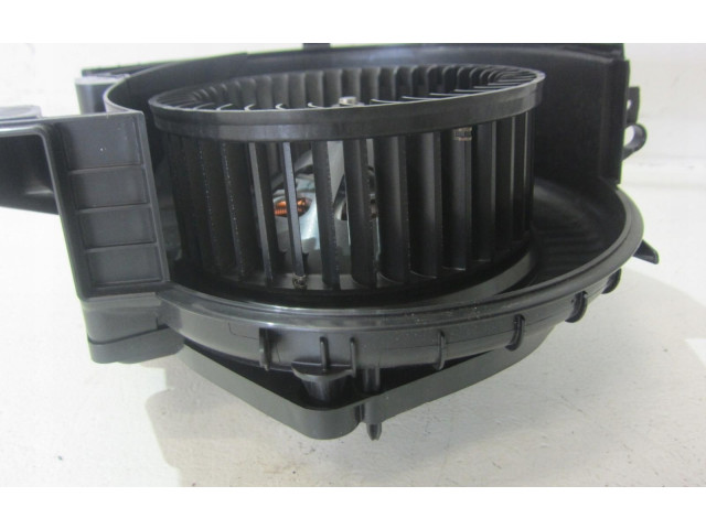 Вентилятор печки    64119382861BMW   BMW X3 G01