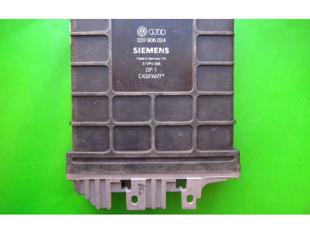 Řídící jednotka 039906024, 5WP40098 Audi A6 S6 C4 4A 1993