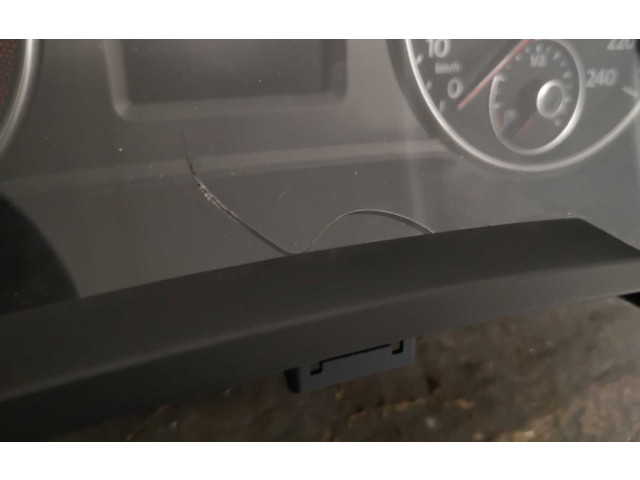 Přístrojová deska Seat Alhambra (Mk1) 2014 7N5920870J, 7N5920870J