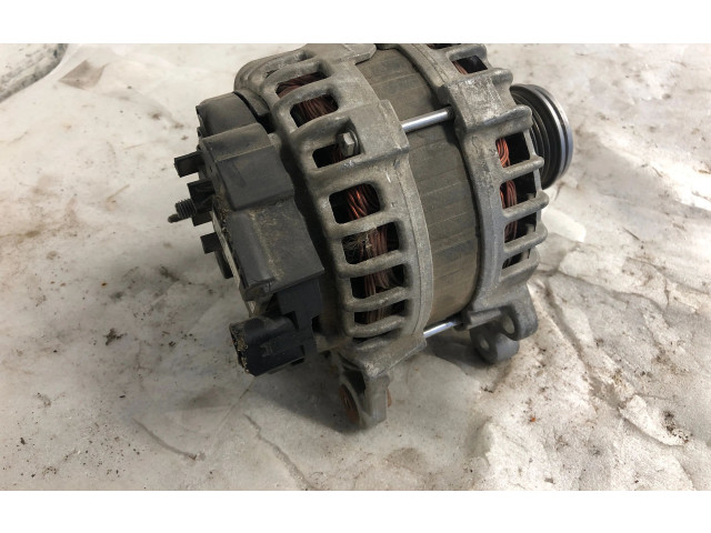 Генератор 04L903024T Skoda Karoq