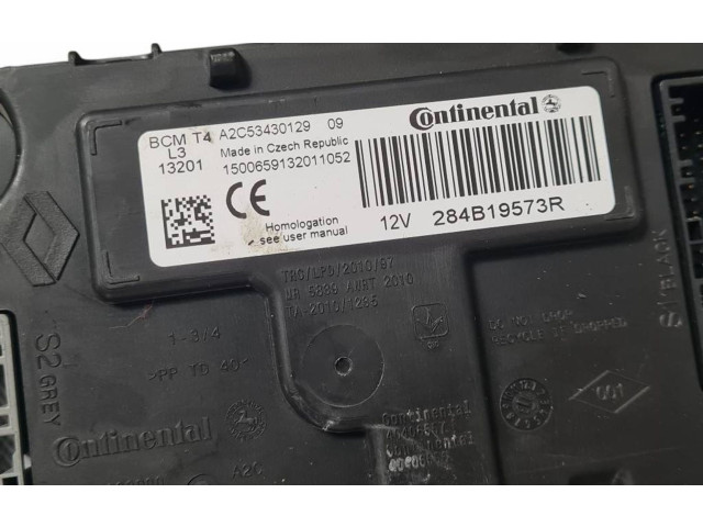 Řídící jednotka 237103353R Renault Clio IV 2014