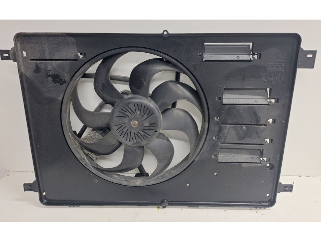 Вентилятор радиатора 8240563 Volvo V70