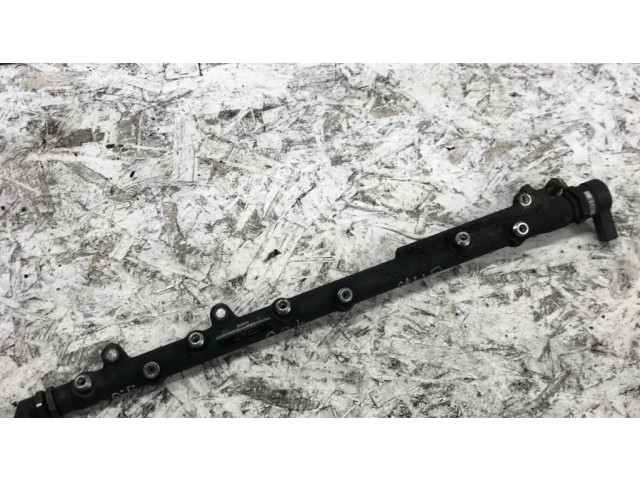 Vstřikovací lišta 0445216008 BMW 7 E65 E66 pro naftový motor 3.0