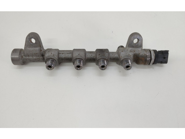 Топливная рампа 55215208, 55215208 Alfa Romeo Giulietta