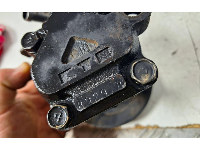 Насос усилителя руля Mitsubishi L200