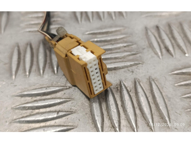 Зеркало электрическое Audi A4 Allroad - года