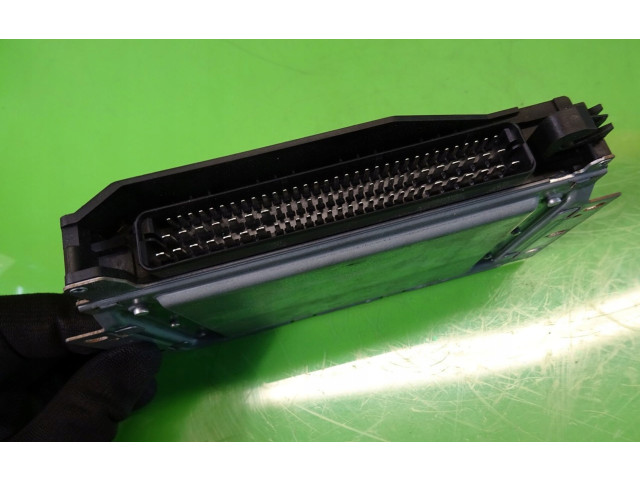 Блок управления двигателем ECU