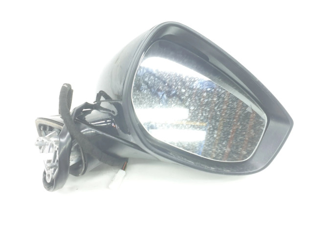 Зеркало электрическое Mazda 3 2019 - года