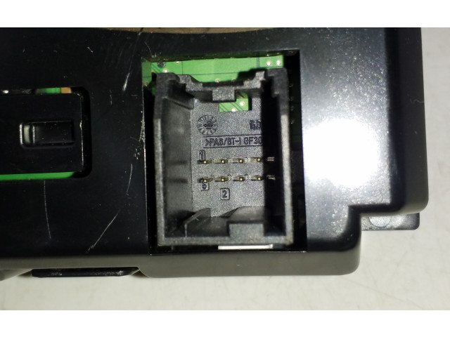 Дисплей 12783136, 813075439 Chevrolet Cruze