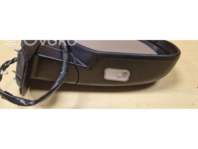 Зеркало электрическое     правое   Chevrolet Suburban     