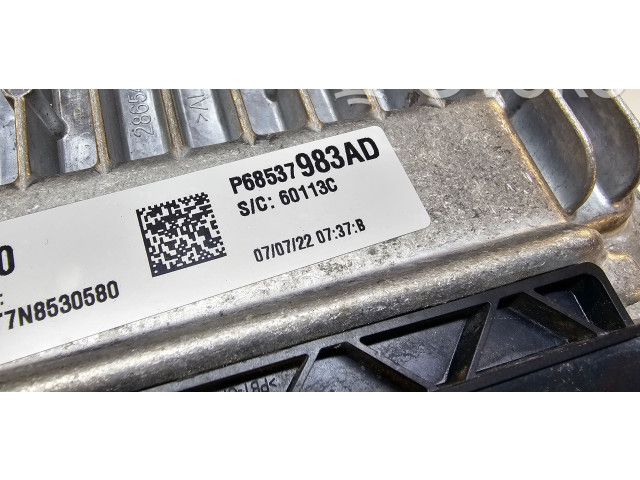 Блок управления двигателя P68537983AD Jeep Grand Cherokee WL