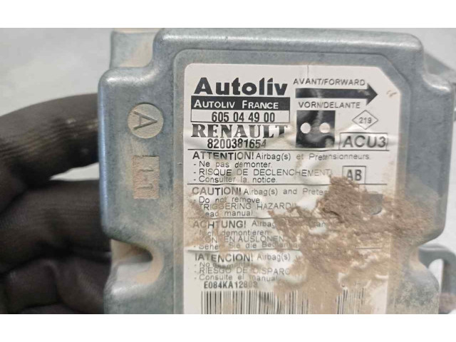 Блок подушек безопасности 8200381654, 605044900   Nissan Kubistar