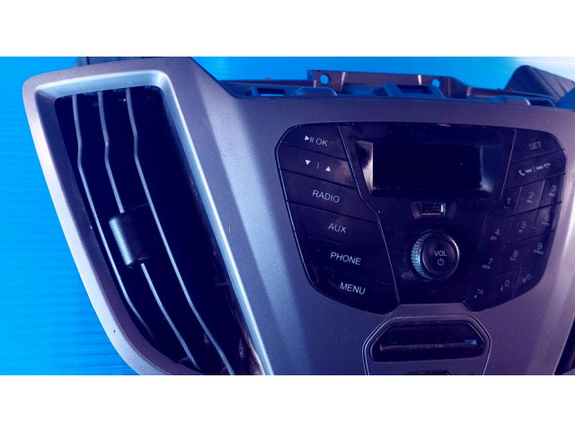 Центральная консоль