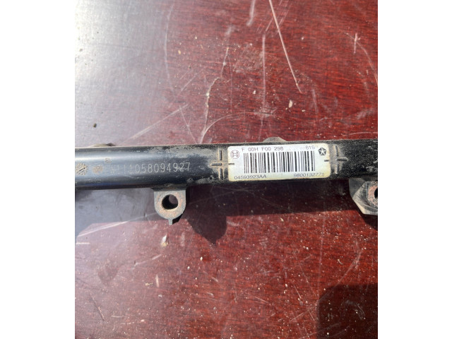 Топливная рампа 04593923AA, F00HF00298   Chrysler Voyager 3.6 