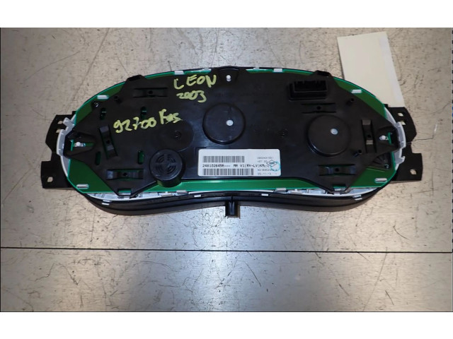 Панель приборов 248106897R Dacia Sandero