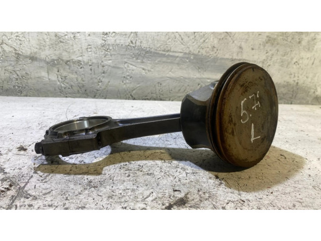 Píst Dodge Challenger pro benzínový motor 5.7