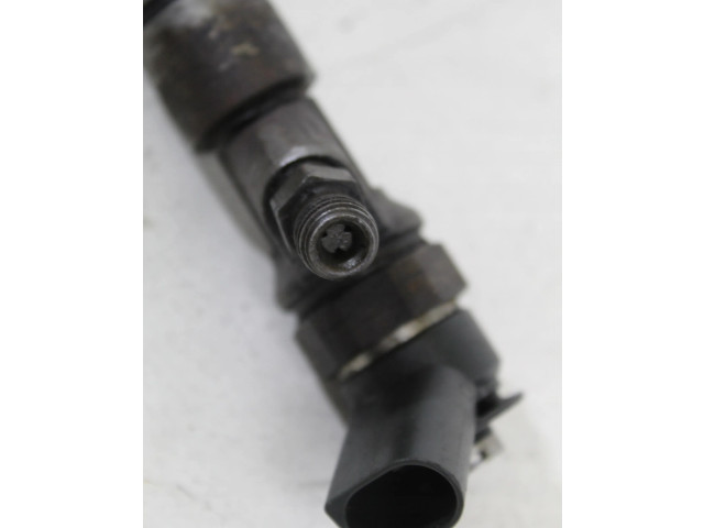 Vstřikovač 7794435 BMW M5