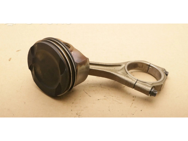 Píst 089203 BMW 7 F01 F02 F03 F04 pro benzínový motor 4.4 N63B440