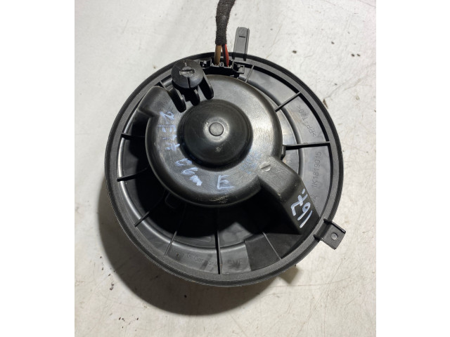 Вентилятор печки    1K1819015   Volkswagen Jetta V