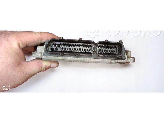 Блок управления двигателя 0281001850, 038906018BR Skoda Octavia Mk1 (1U)