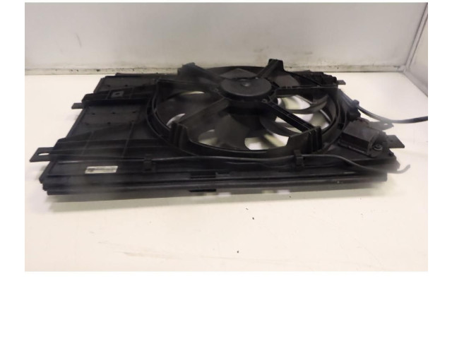Электрический вентилятор радиаторов 9806313580 Peugeot Partner III