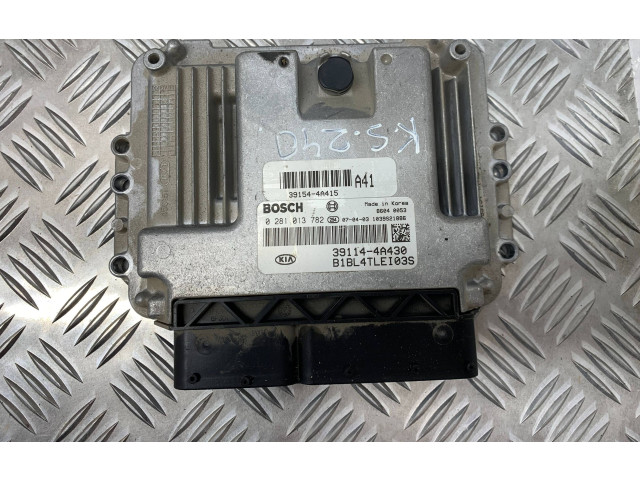 Блок управления двигателя 391144A430, 0281013782   KIA Sorento