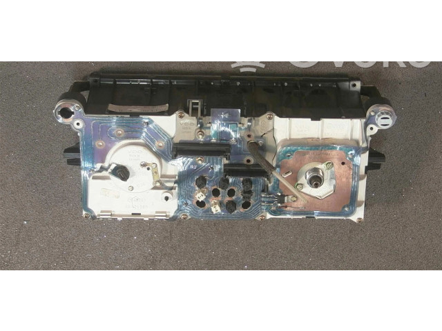 Přístrojová deska Audi 80 90 B2 1981