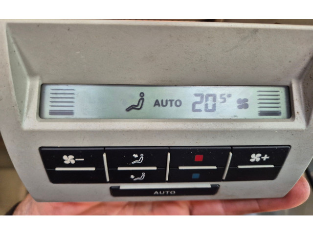 Блок управления климат-контролем 7H7907049A, 5HB00869350   Volkswagen Transporter  Caravelle T5