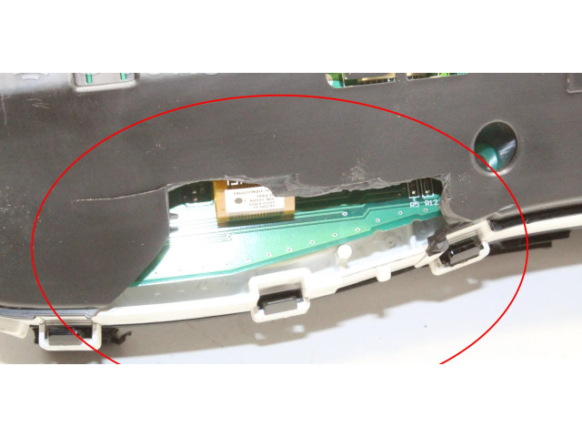 Přístrojová deska Hyundai i40 2011 940033Z290