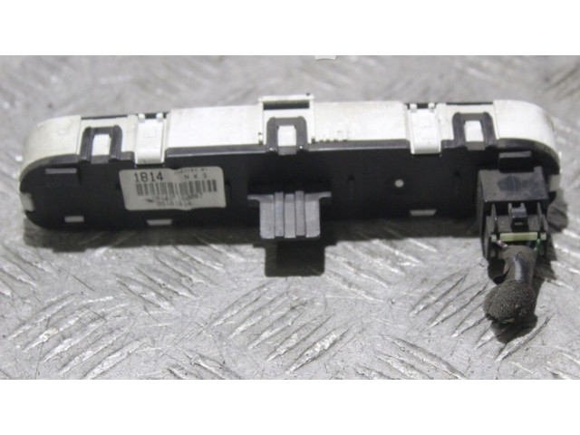 Дисплей    95161814   Chevrolet Spark