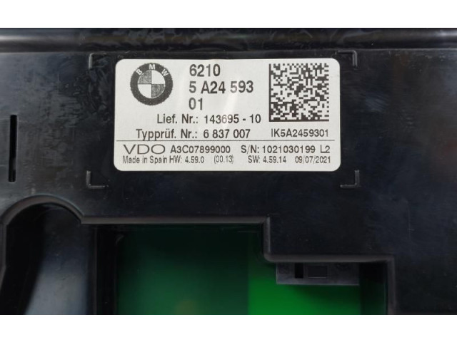 Přístrojová deska BMW X1 F48 F49 2014 6837007