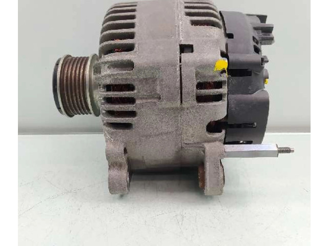 Генератор 021903026L, TG17C019   Volkswagen Passat Alltrack      